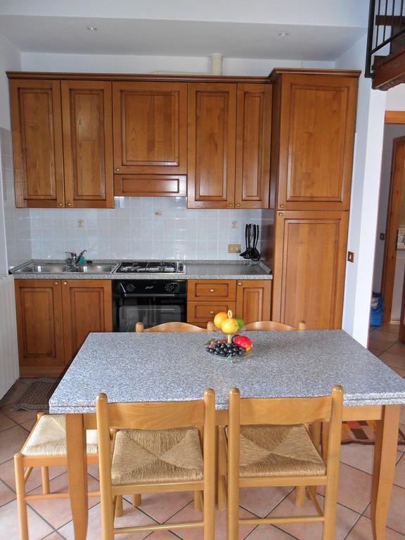 Exclusive Villa Crotto Lake View Varenna Habitación foto