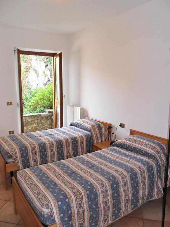 Exclusive Villa Crotto Lake View Varenna Habitación foto