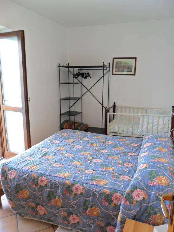 Exclusive Villa Crotto Lake View Varenna Habitación foto